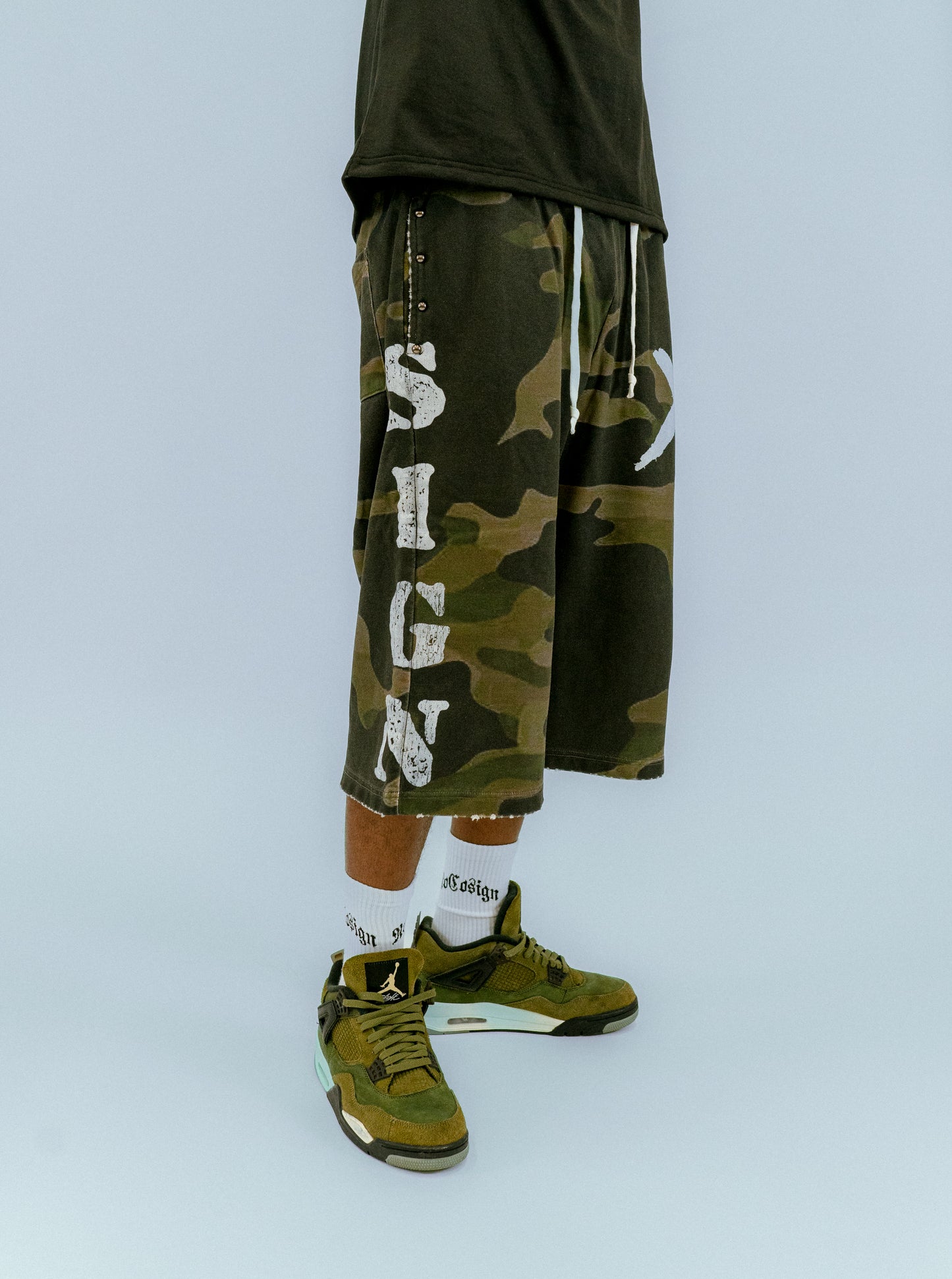 “SIGN” sweatshorts camo colorway