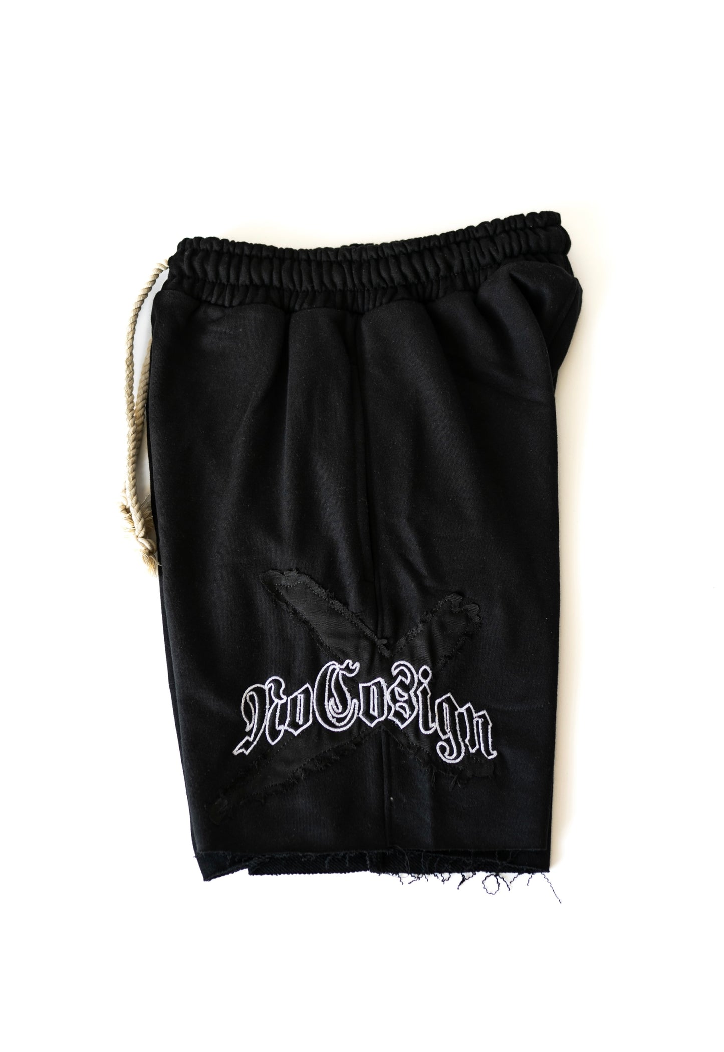 Day to Day shorts black