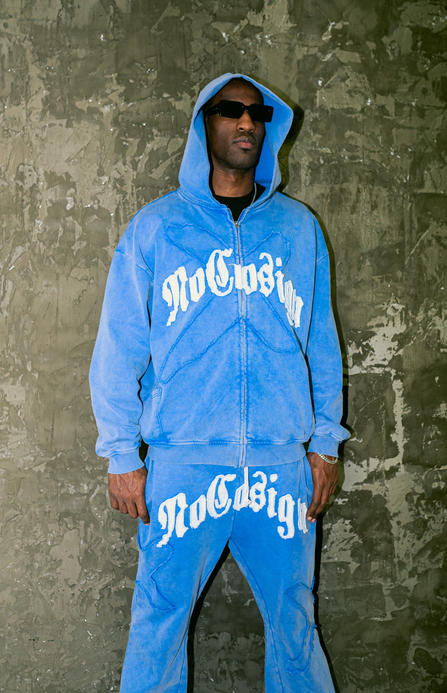 SHADOW BANNED HOODIE “ARTIC”