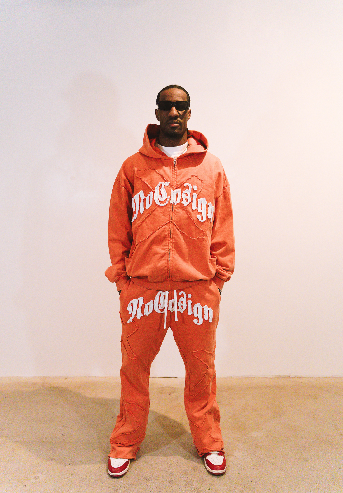 SHADOW BANNED HOODIE “SCARLET”